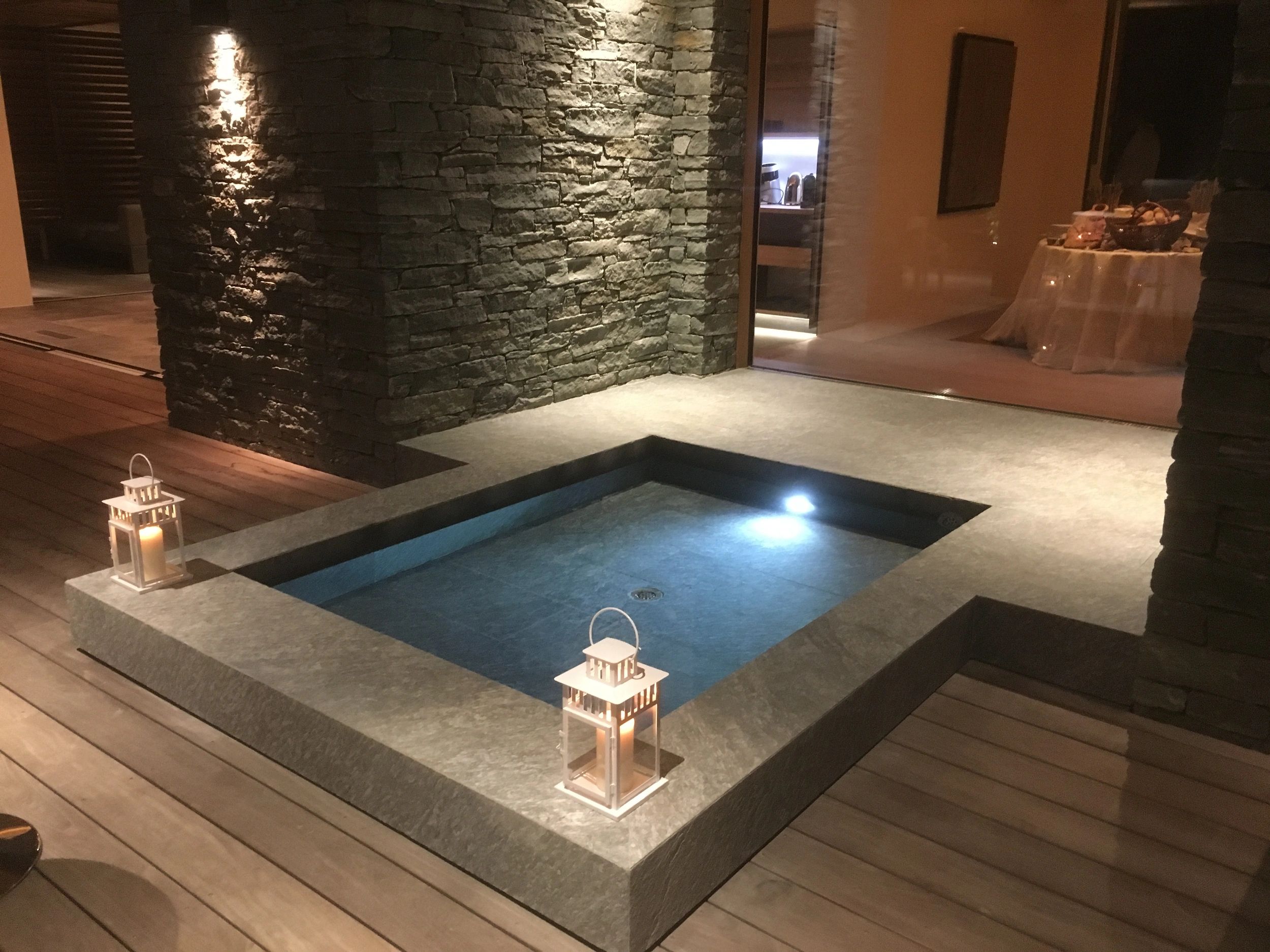 Installation de bassin et de petite piscine par piscine service 2A à Porto-Vecchio